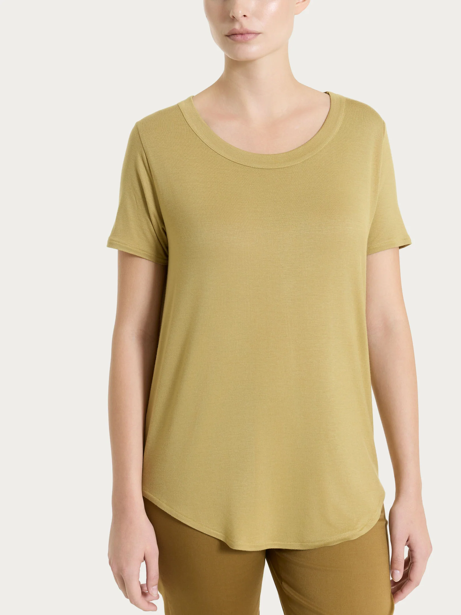 Nuova Collezione Donna Primavera Estate SS26
